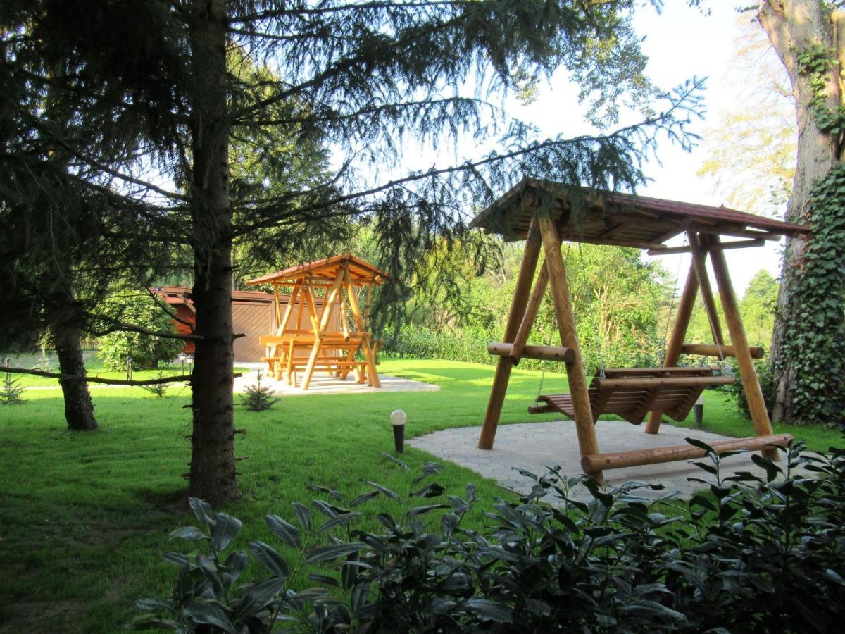 Ferienanlage Waschbaer Country Templin Buitenkant foto